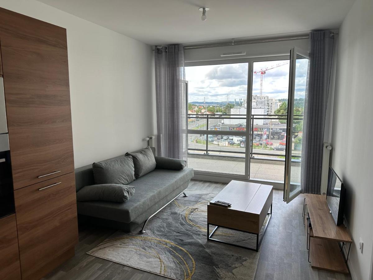 Agreable 2 Pieces Avec Balcon Et Parking Transports By Immo Kit Bnb Sarcelles Ngoại thất bức ảnh
