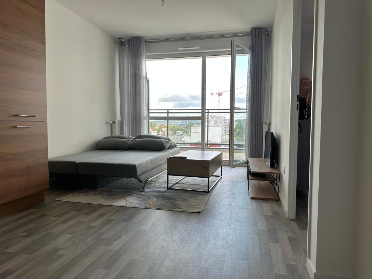 Agreable 2 Pieces Avec Balcon Et Parking Transports By Immo Kit Bnb Sarcelles Ngoại thất bức ảnh
